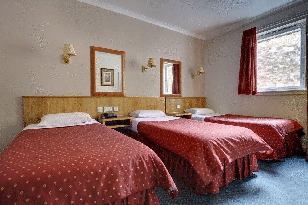 The County Hotel دالكيث الغرفة الصورة